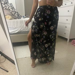 Maxi skirt